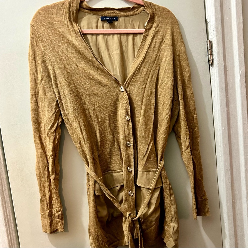 Tommy Hilfiger button up